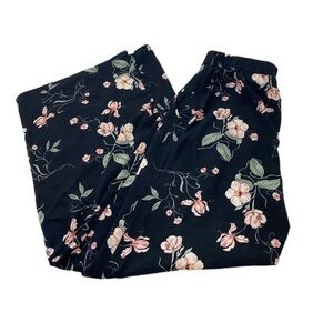 STREETWEAR Society - Medium - Black Pants with Flowers